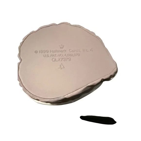 Hallmark Keepsake Magic Collector Series Lighthouse Light Flashing Ornament 1999 - Picture 12 of 13